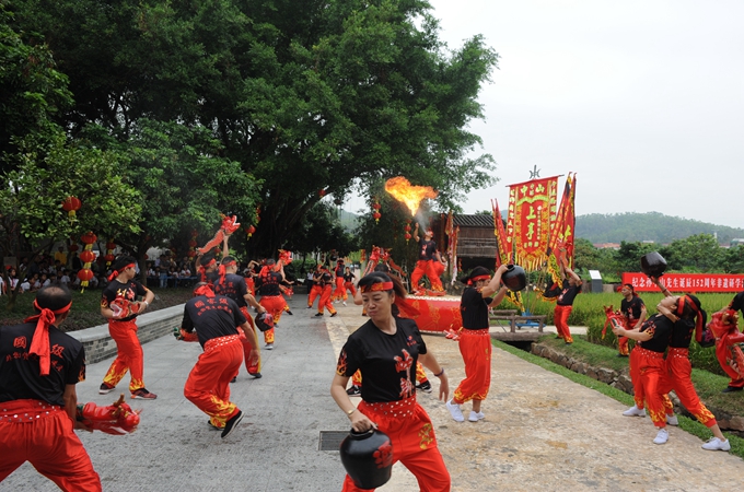 醉龙舞惊艳当场