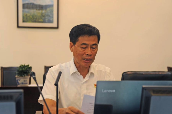 本馆党支部书记、副馆长林华煊主持开营仪式